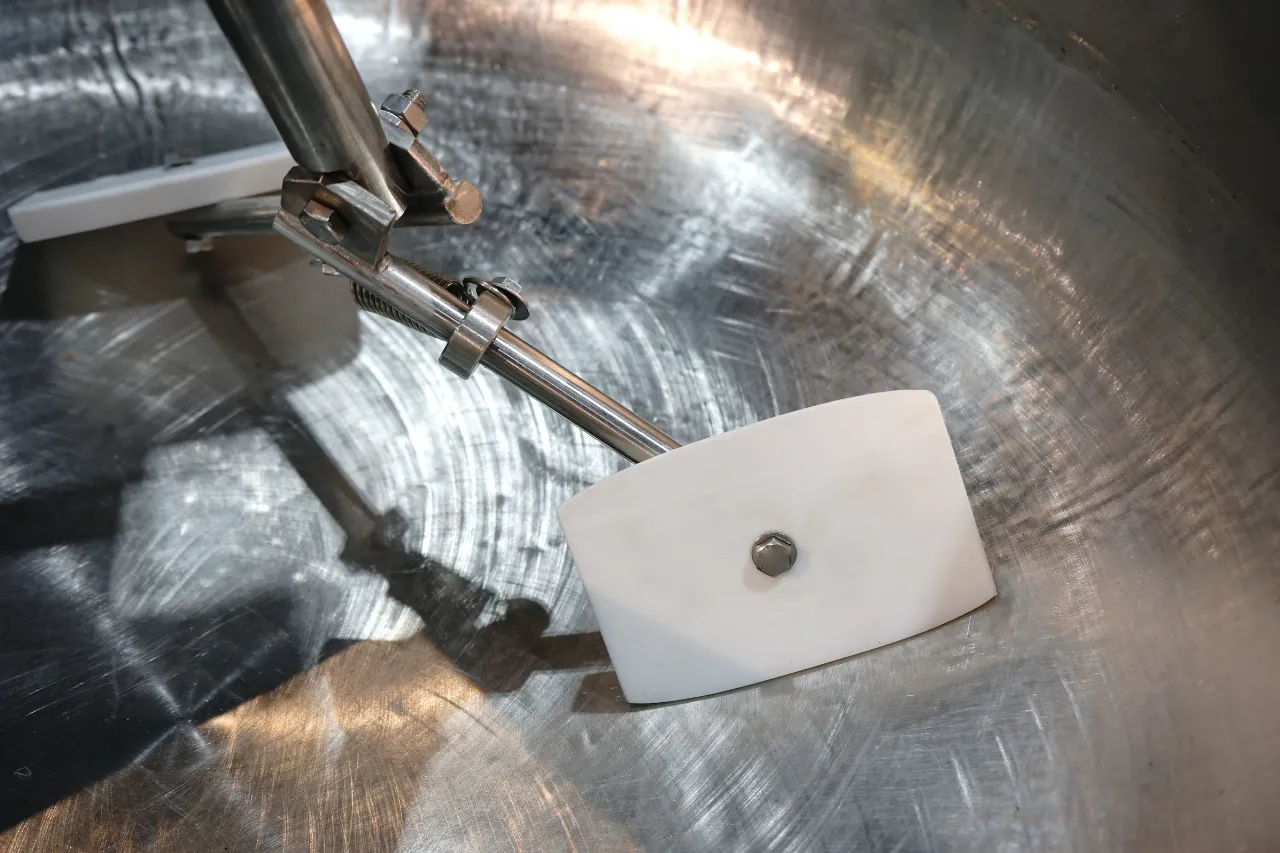 Pala mescolatrice in vasca industriale d'acciaio inox