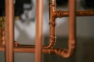 il rame è un elemento di design negli impianti idraulci a vistail rame è un elemento di design negli impianti idraulici a vista