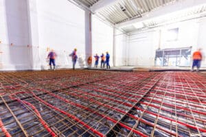 installazione di un sistema di riscaldamento a pavimento con serpentine